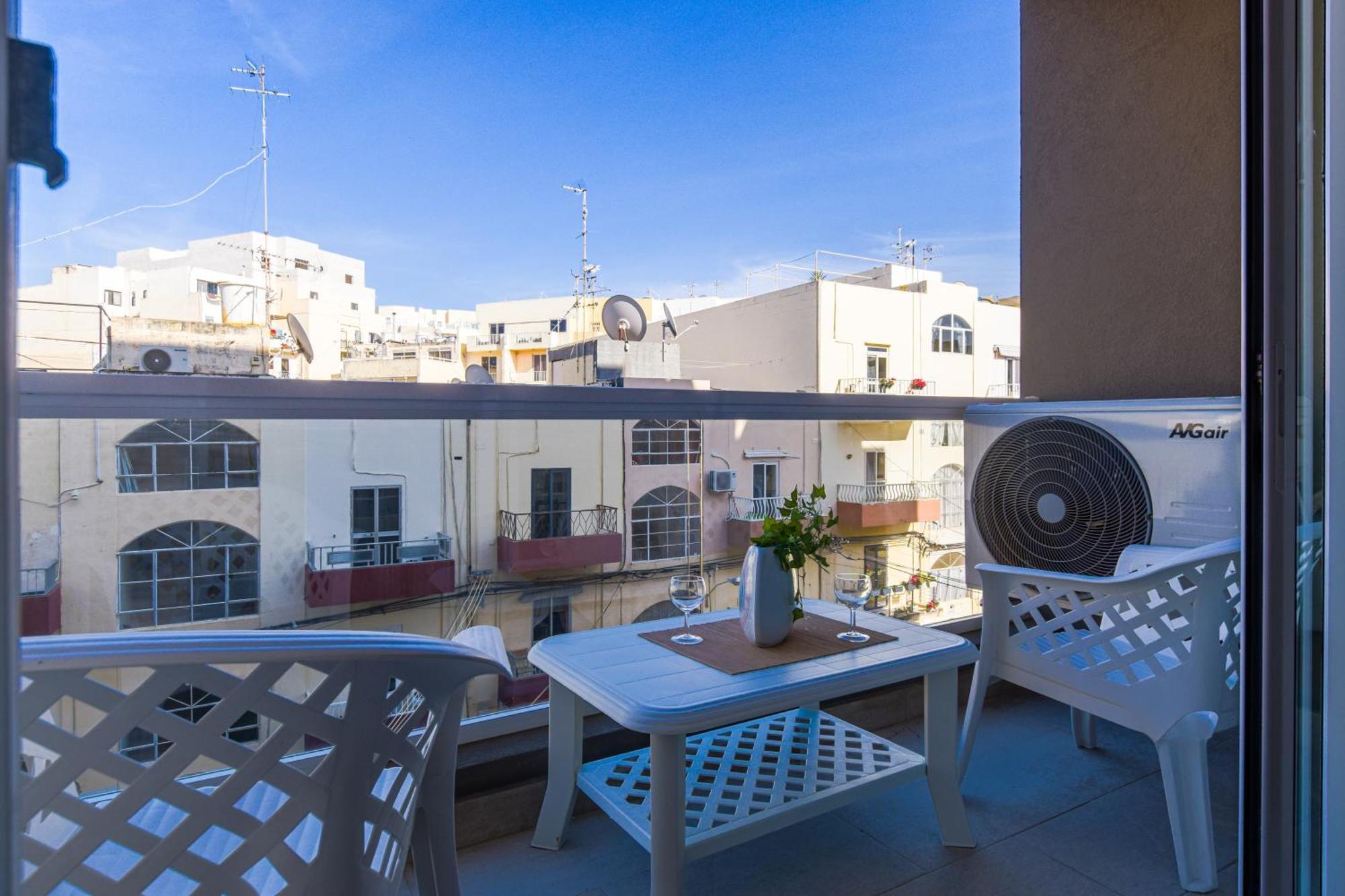 Spacious Brand New Apartment 3 Bdr 2Bth Bugibba Σεντ Πόλς Μπέι Εξωτερικό φωτογραφία